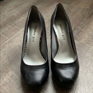 NEW never worn Madden Girl Black Heels size 7